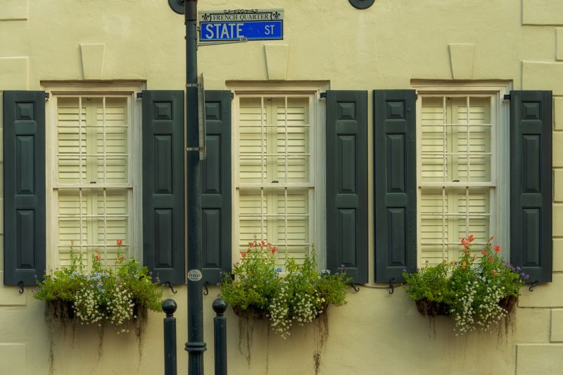 Shutter Mounting in Kansas City, MO